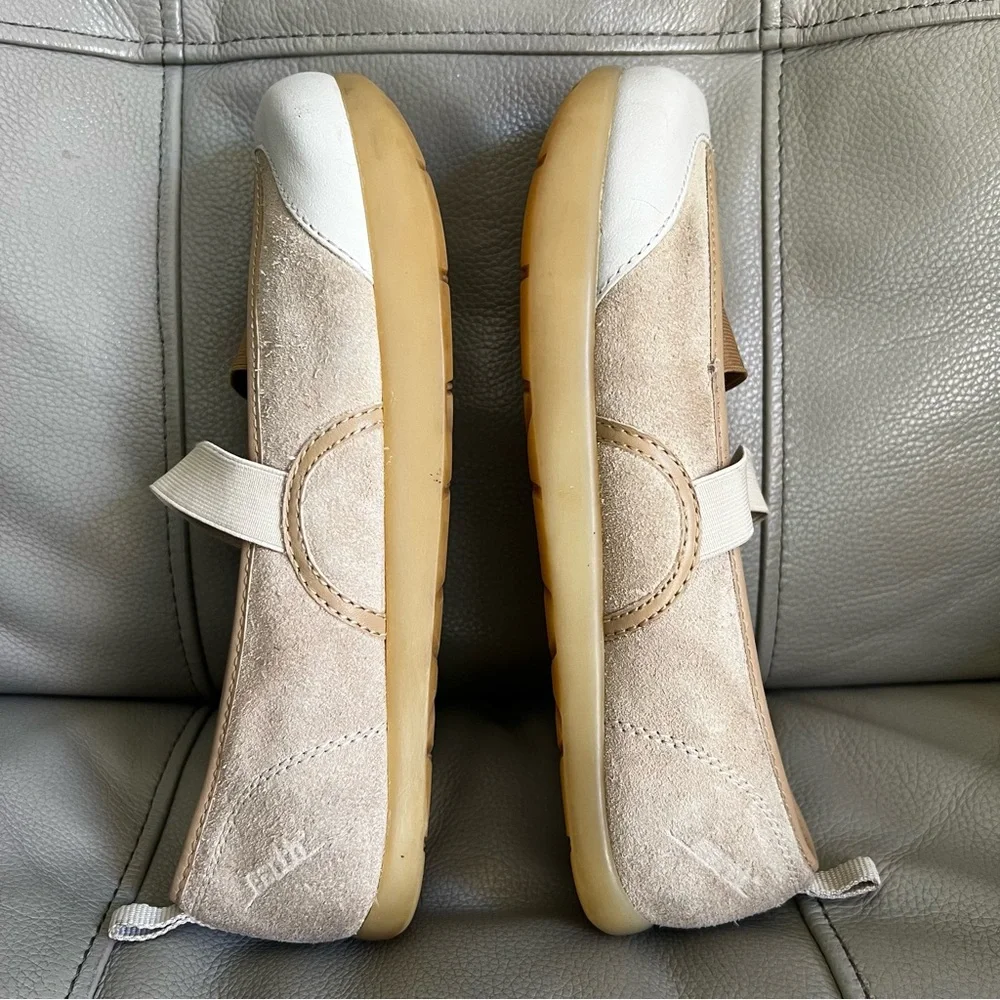 Kalso Earth Women's Tan and White Casual Shoes - Picture 15 of 16